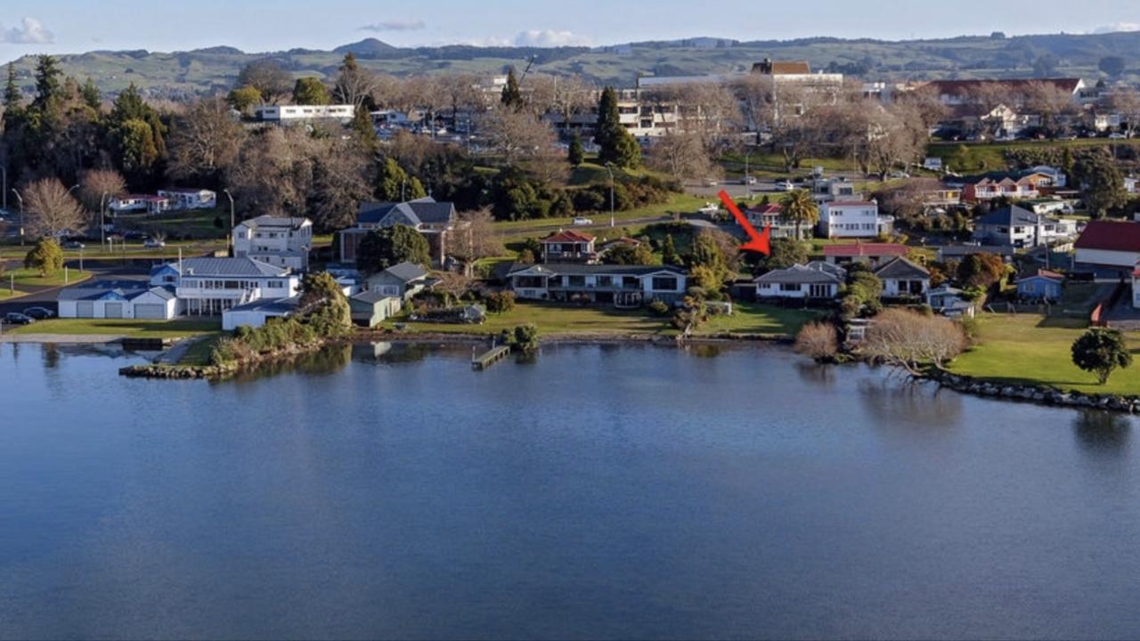 Lakefront Getaway In Rotorua Eksteriør bilde